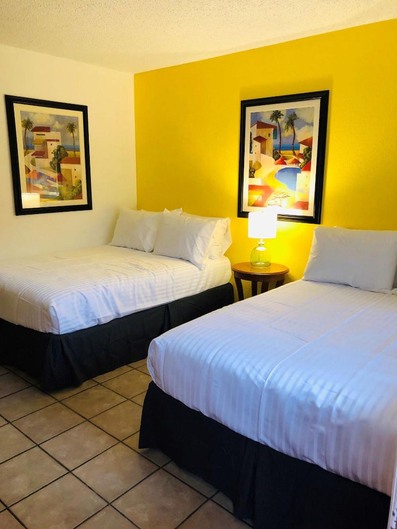Sunny Palms Inn image