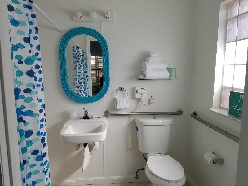 Sunny Palms Inn image