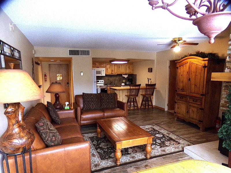 Summit House 2 Bed 2 Bath B image