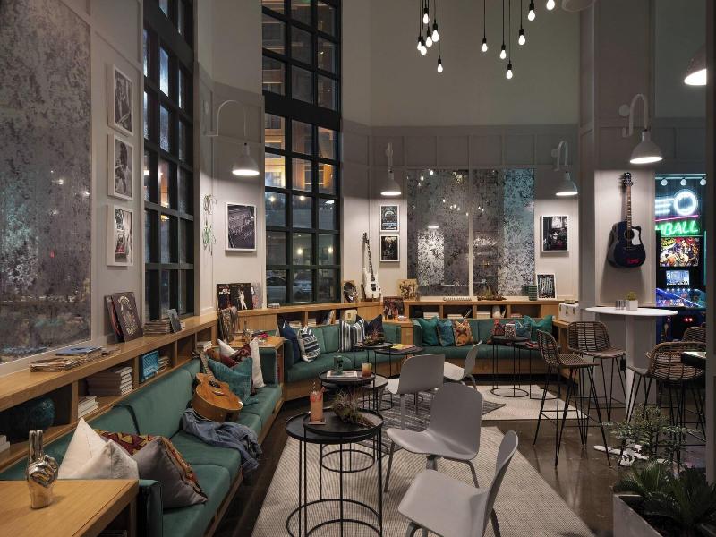 Moxy Memphis Downtown