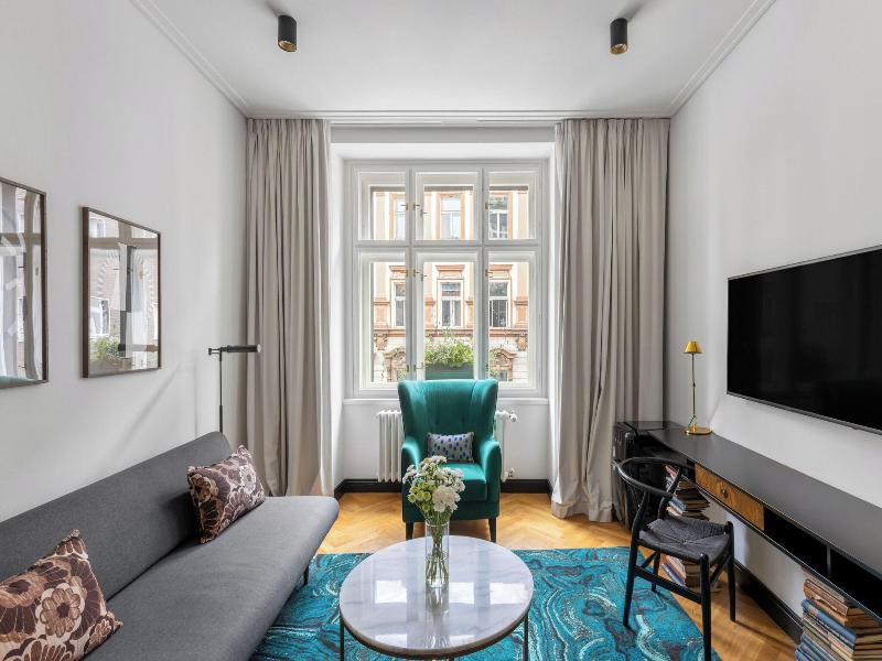 numa Hotel Republika & Suites image