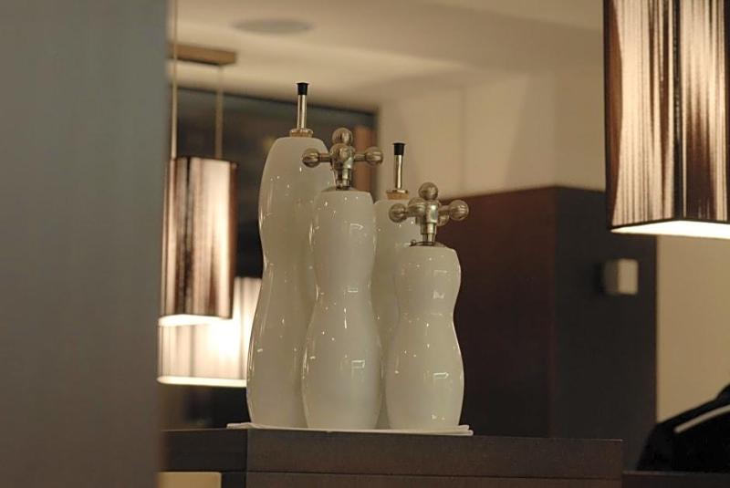 Aston Business Hotel image