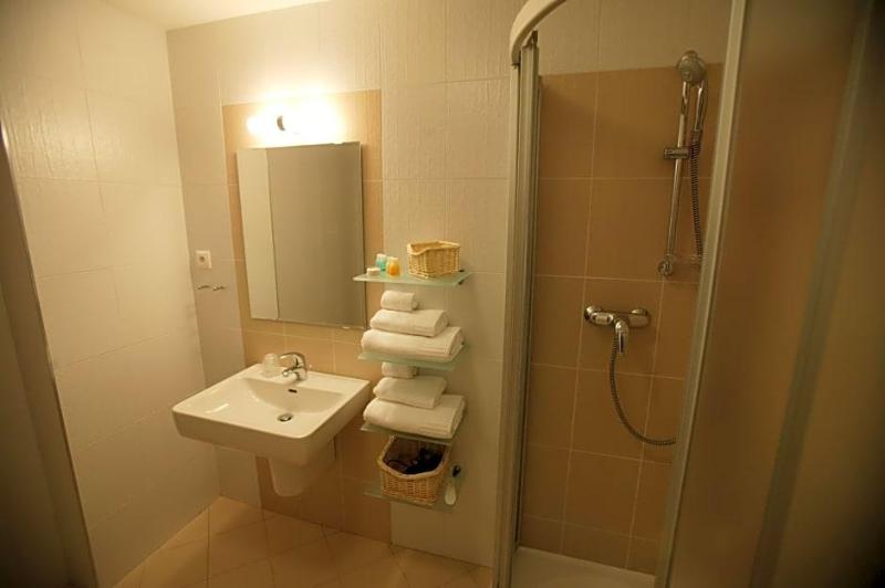 Aston Business Hotel image