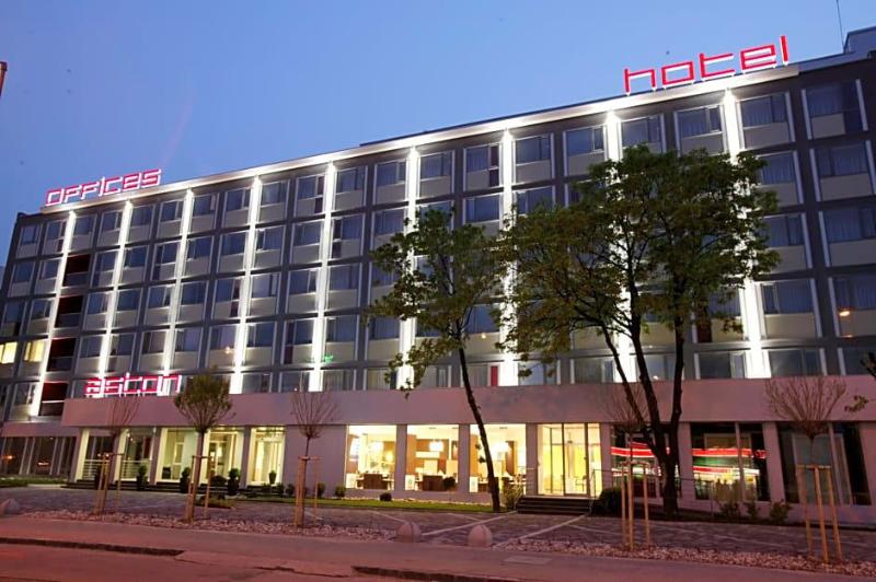 Aston Business Hotel image
