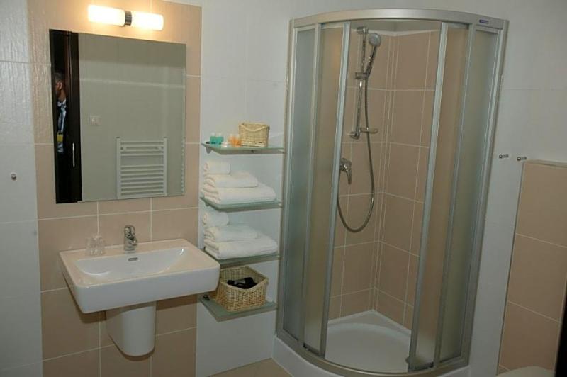 Aston Business Hotel image