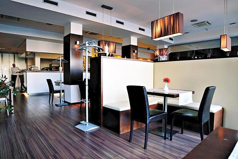 Aston Business Hotel image
