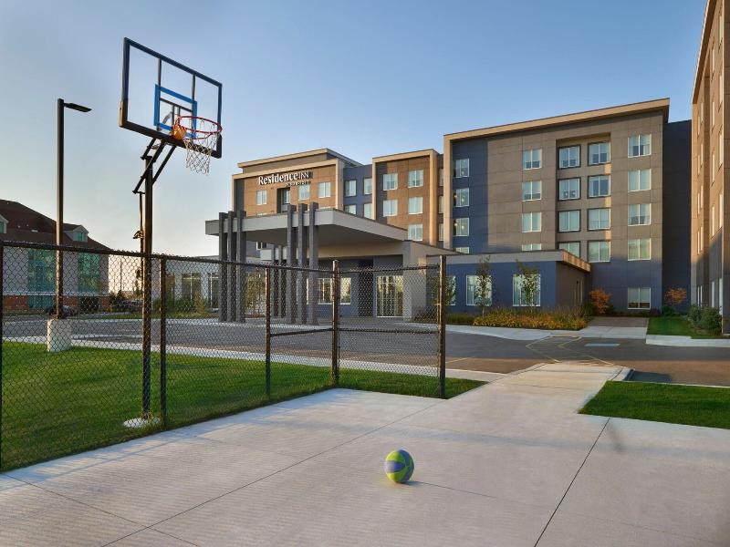 Residence Inn By Marriott Toronto Mississauga SW image