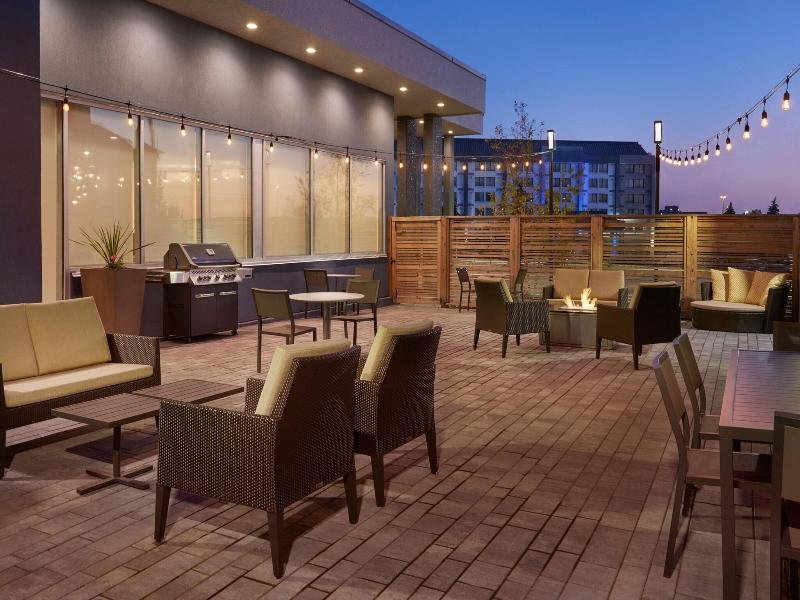 Residence Inn By Marriott Toronto Mississauga SW image