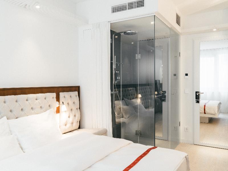 Ruby Lissi Hotel Vienna by IHG image