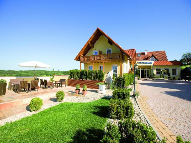 Panoramahof Loipersdorf image