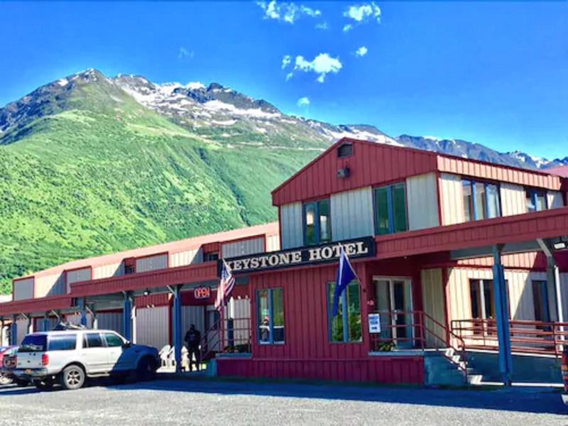 Keystone Hotel image