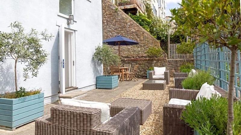 Number 38 Clifton image