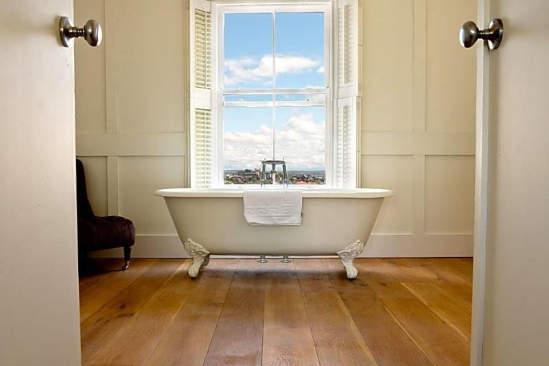 Number 38 Clifton image