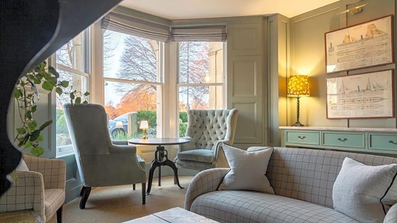 Number 38 Clifton image