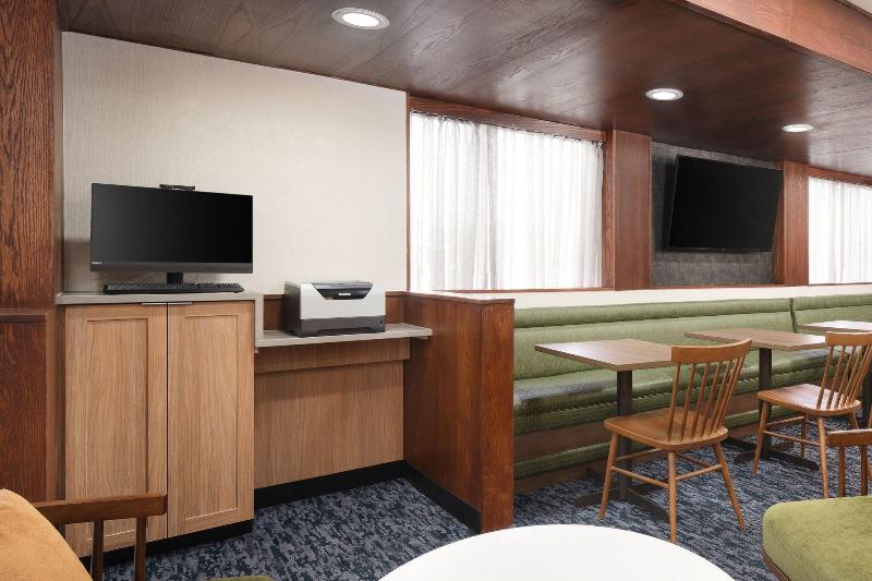 Fairfield Inn & Suites by Marriott Jacksonville image