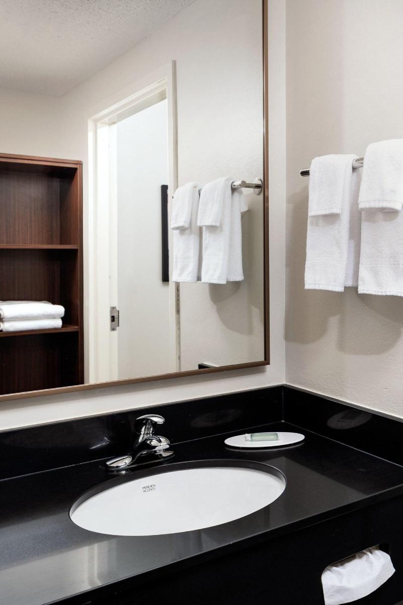 Fairfield Inn & Suites by Marriott Jacksonville image