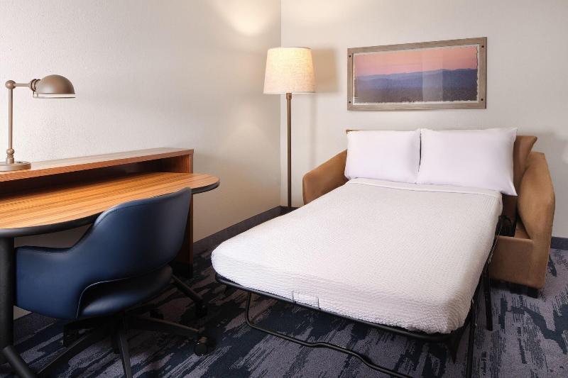 Fairfield Inn & Suites by Marriott Jacksonville image