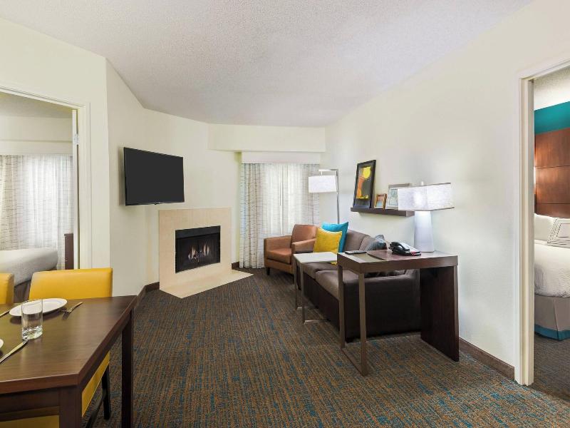 Residence Inn By Marriott Savannah Midtown image