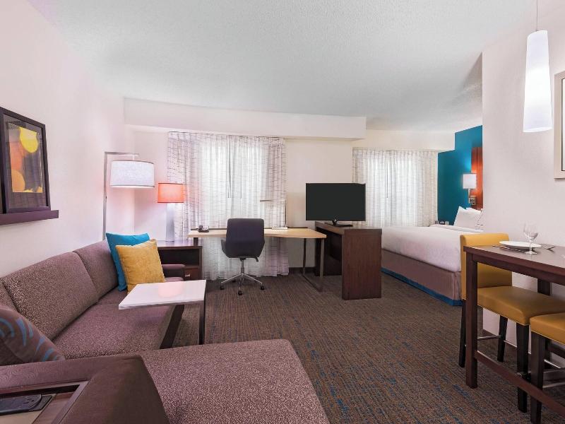 Residence Inn By Marriott Savannah Midtown image