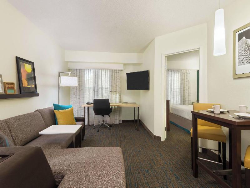 Residence Inn By Marriott Savannah Midtown image