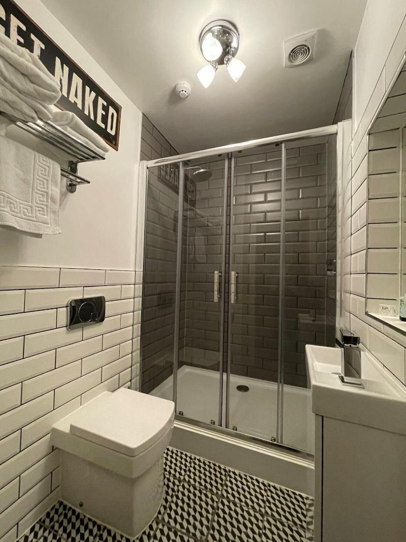 The Townhouse Bar Kitchen & Rooms image