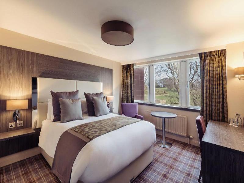 Abbey House Hotel image