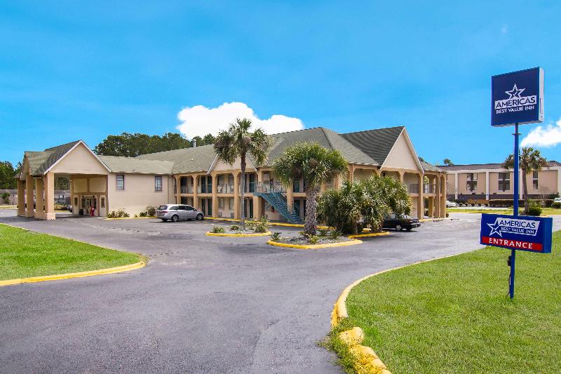 Americas Best Value Inn Darien image