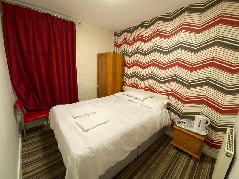 Chilton Hotel image