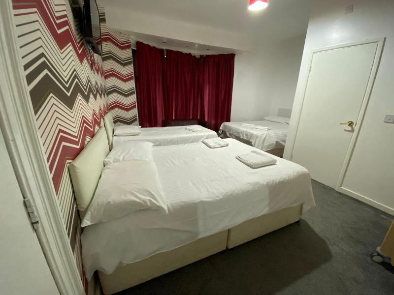 Chilton Hotel image