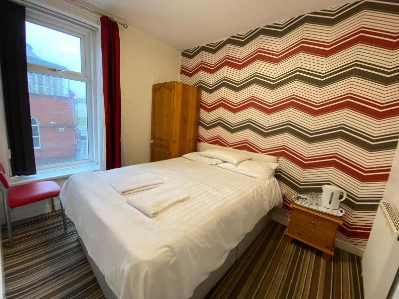 Chilton Hotel image