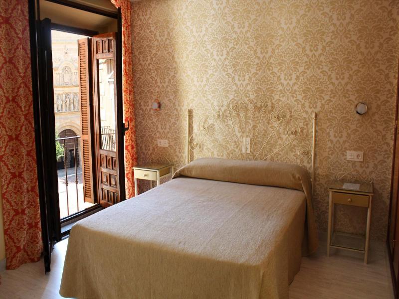 Hotel Manzanito image