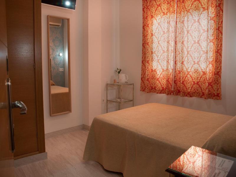 Hotel Manzanito image