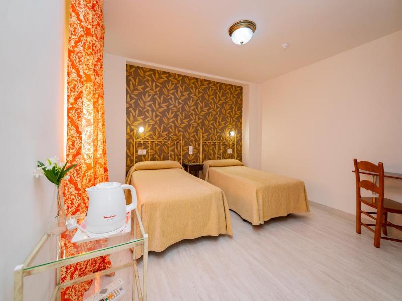Hotel Manzanito image