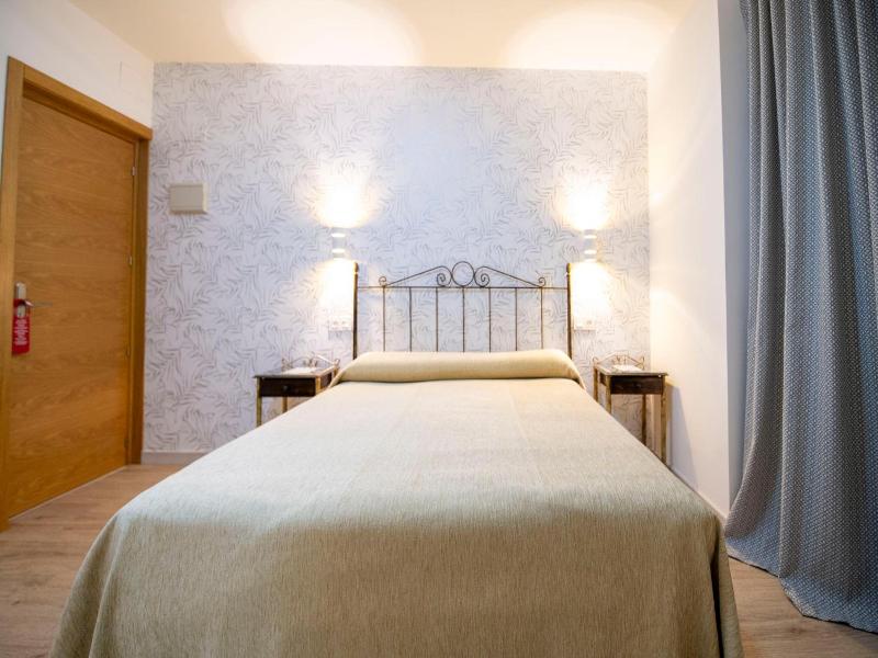 Hotel Manzanito image