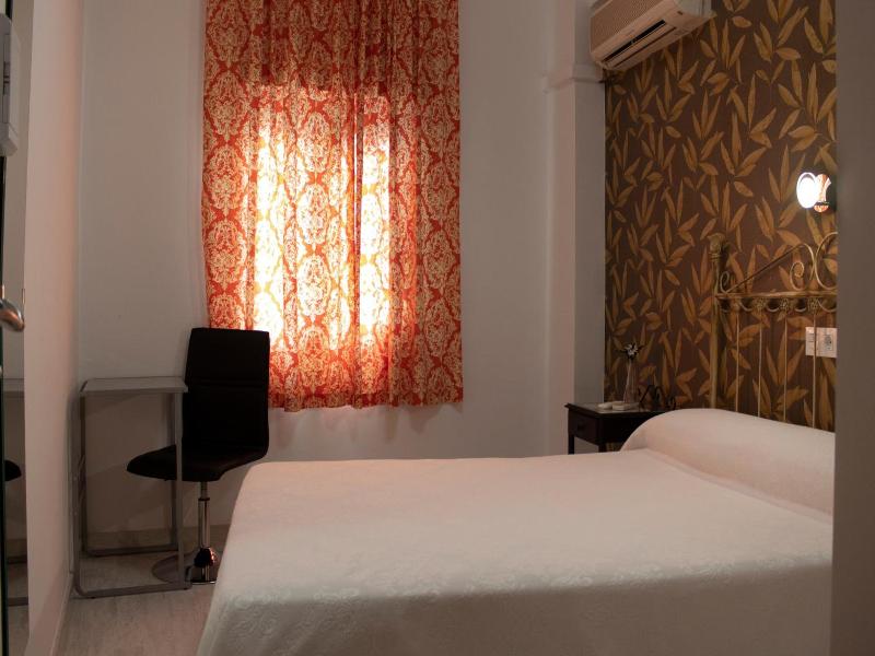 Hotel Manzanito image