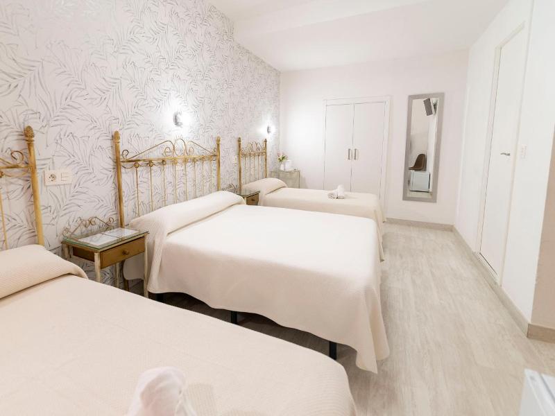 Hotel Manzanito image