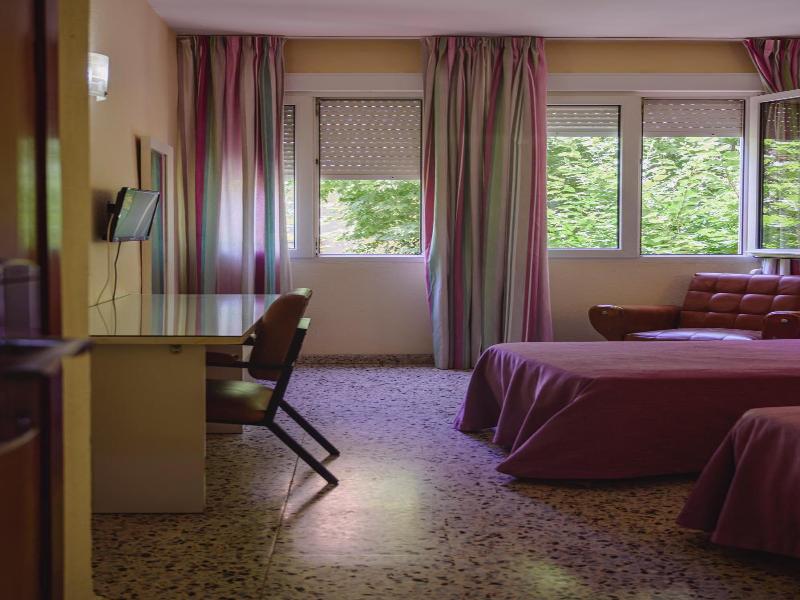 Hotel Paraiso image