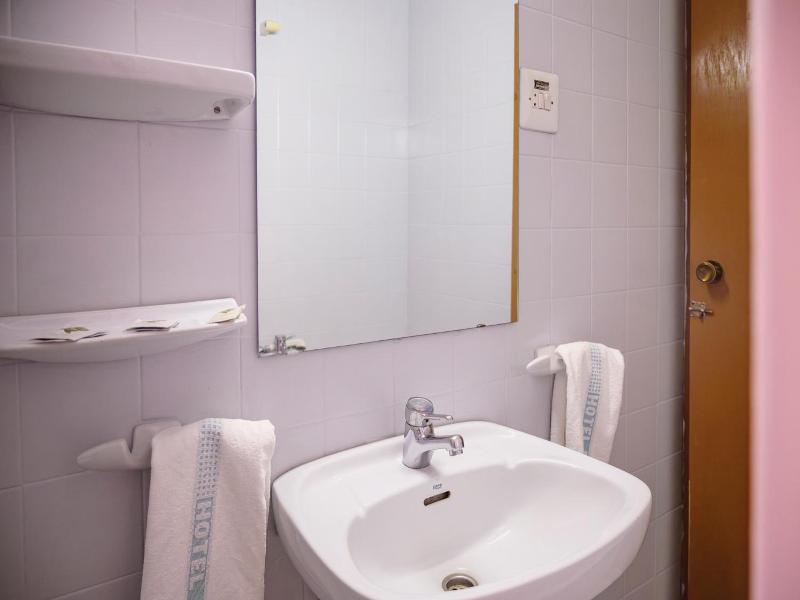 Hotel Paraiso image