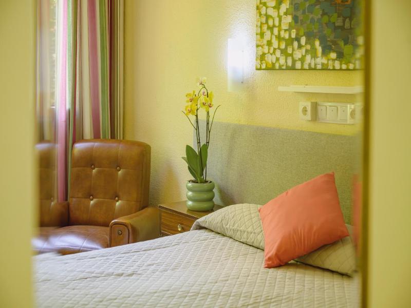 Hotel Paraiso image