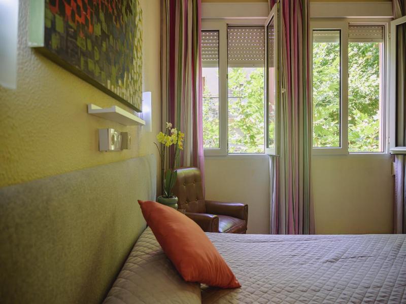 Hotel Paraiso image