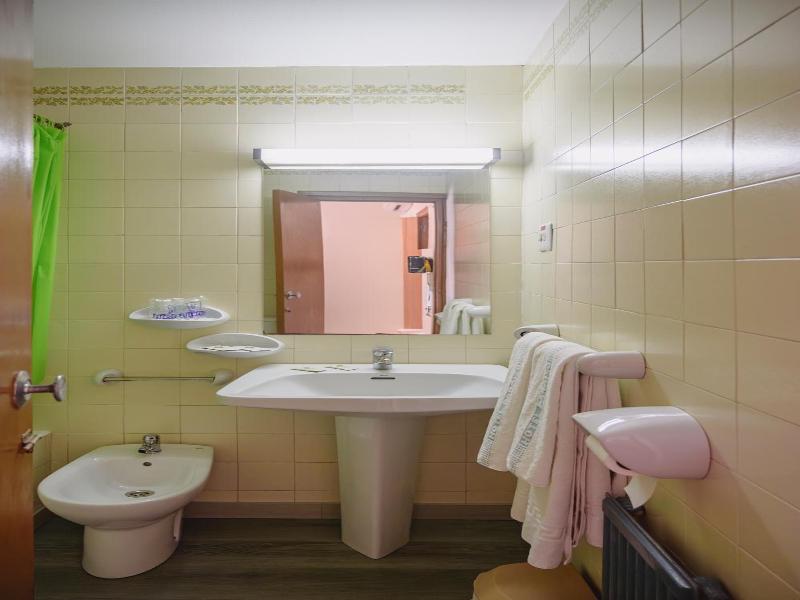 Hotel Paraiso image