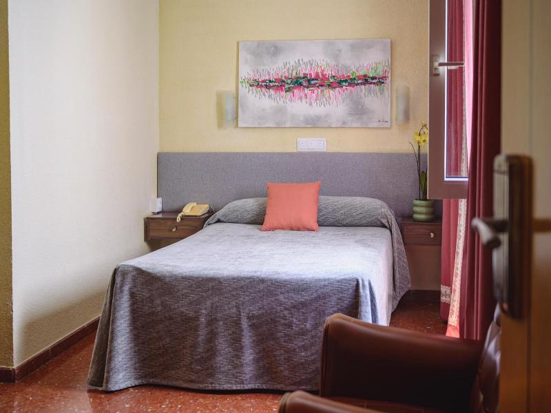 Hotel Paraiso image