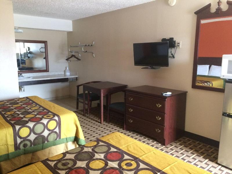 Relax Inn Henryetta