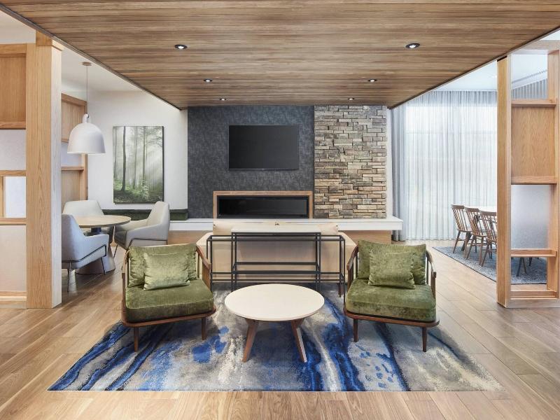 Fairfield Inn & Suites by Marriott Raleigh Wake Fo image