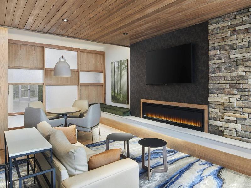 Fairfield Inn & Suites by Marriott Raleigh Wake Fo image