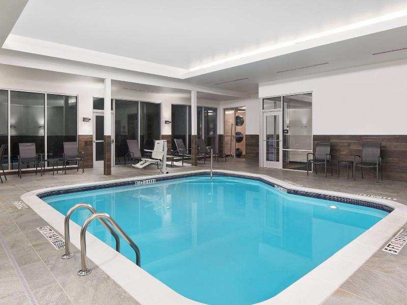 Fairfield Inn & Suites by Marriott Raleigh Wake Fo image