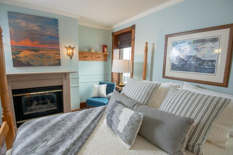 Inn At Cedar Crossing image