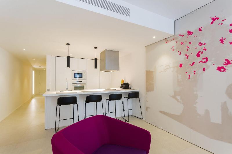 One Ibiza Suites image