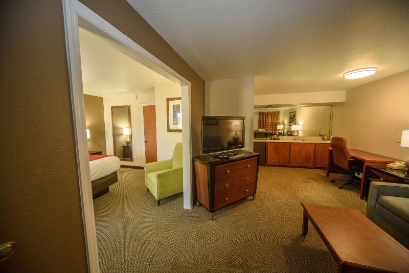 Richland Inn Lawrenceburg image