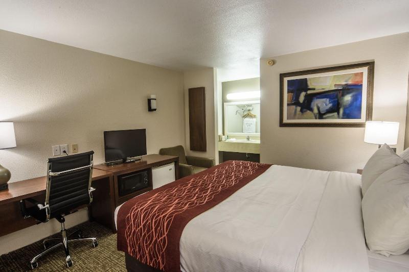Richland Inn Lawrenceburg image